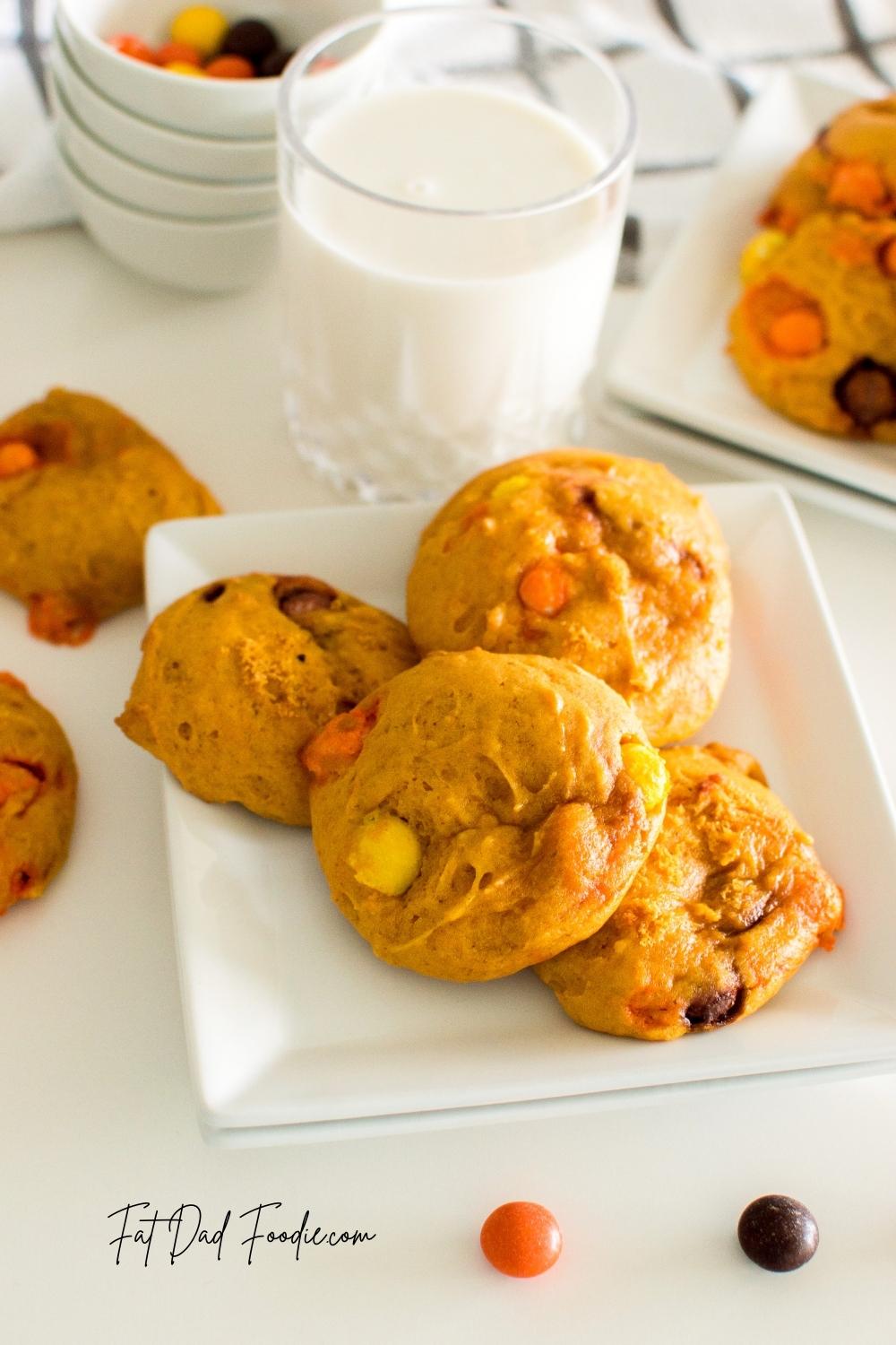 closeup of reeses pieces pumpkin cookies