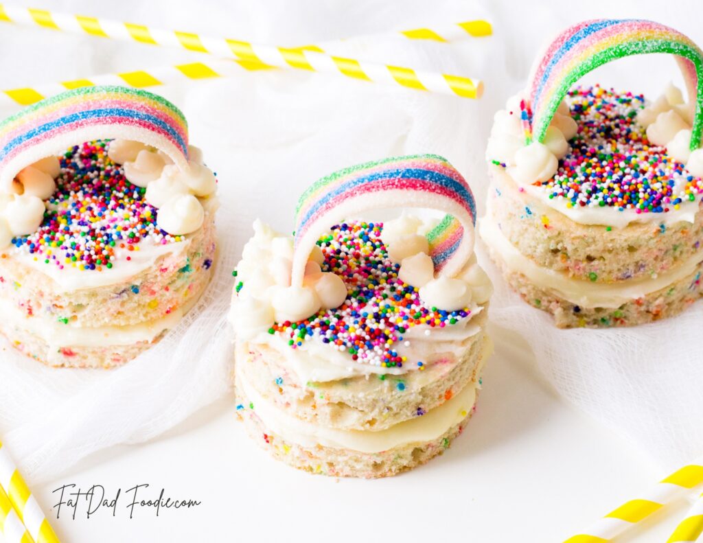rainbow mini cakes trio