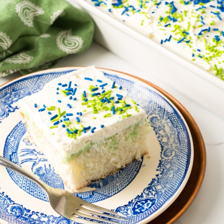 pistachio poke cake